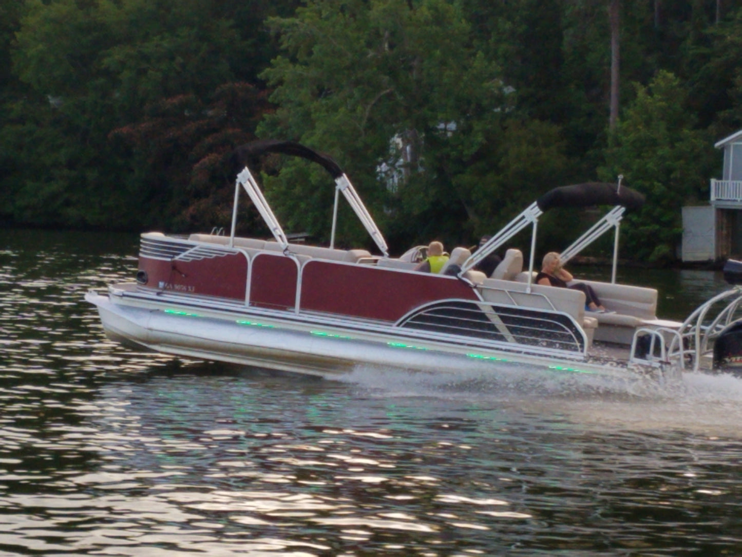 Outlaw Marine & Pontoon LED